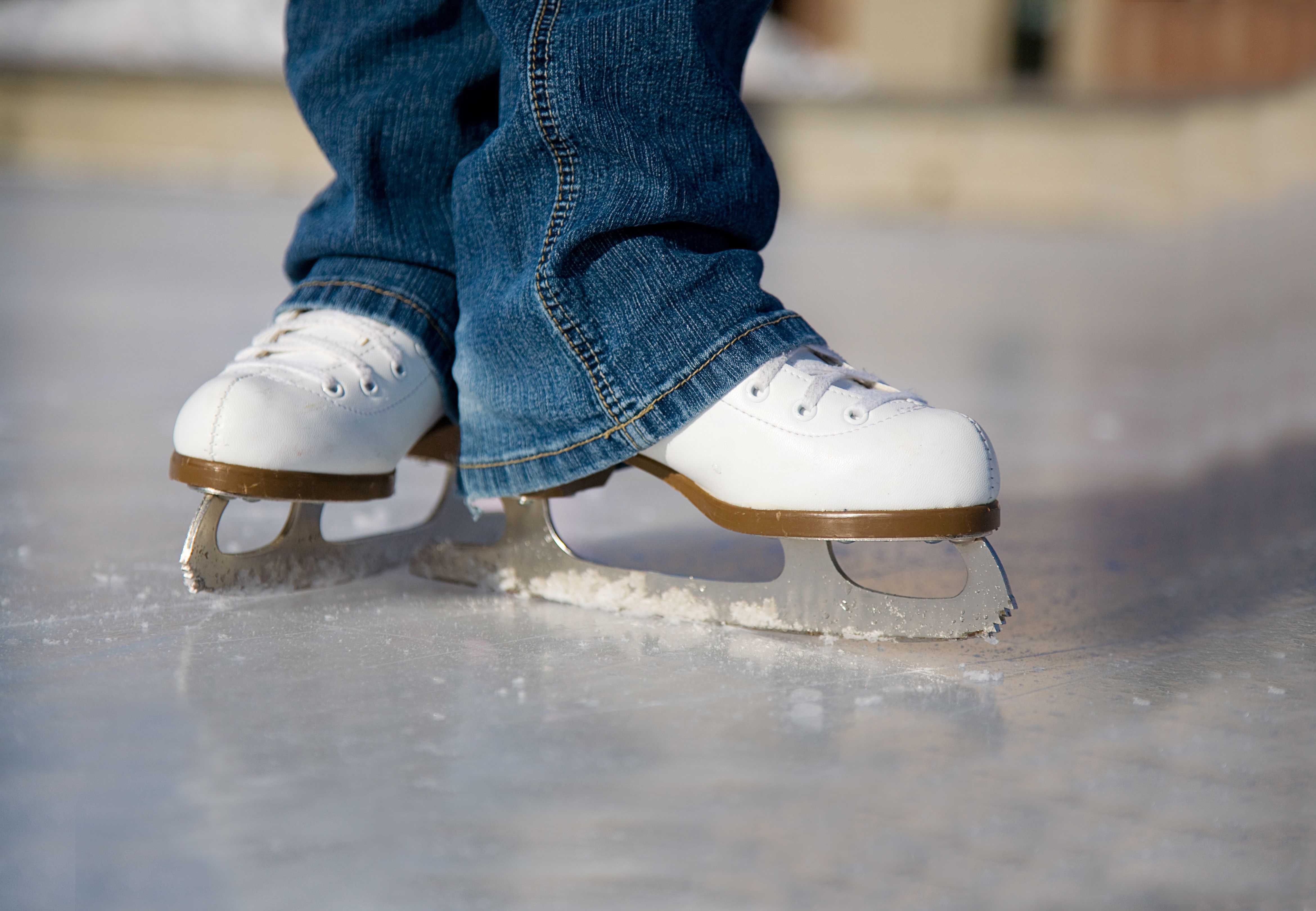 Ice skate - Copy